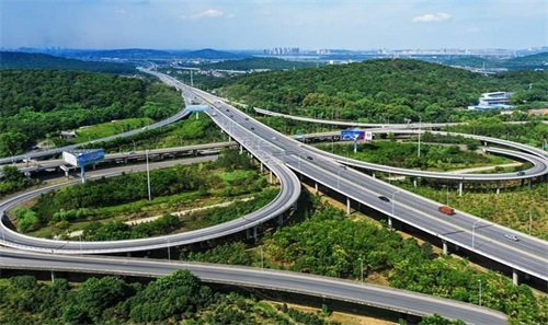蒲县钢筋套筒应用于高速公路